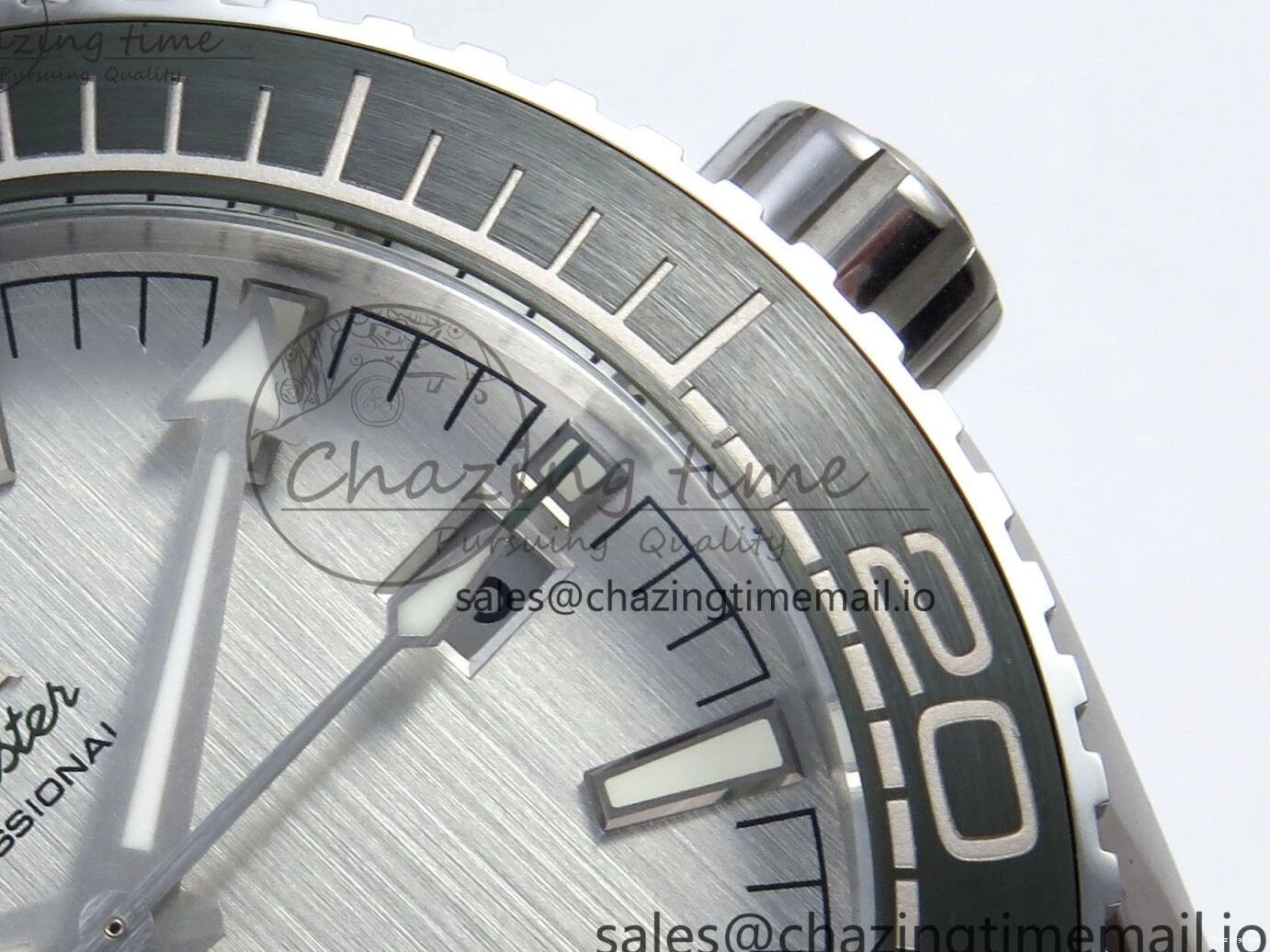 0416 Bold Seamaster Planet Ocean 600M 43.5mm SS SCF 1:1 Best Edition Green Bezel Gray Dial on Green Rubber Strap A8900 Super Clone 7666